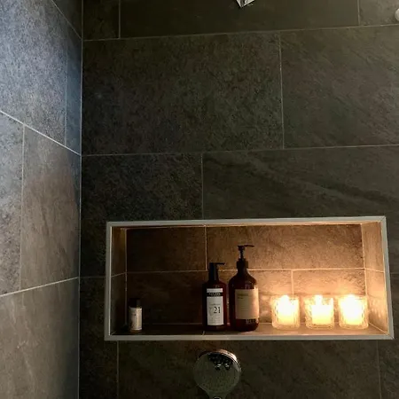 Chalet Le Joyau, Panoramic Alpine Retreat, Nendaz *