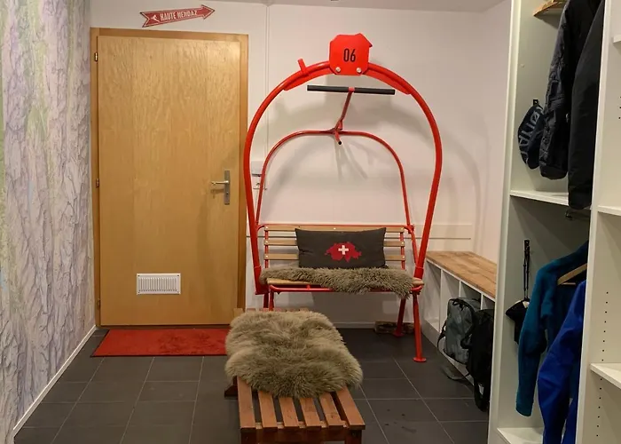 Nendaz Ski Chalet Le Joyau, Sleeps 6, Near Lifts