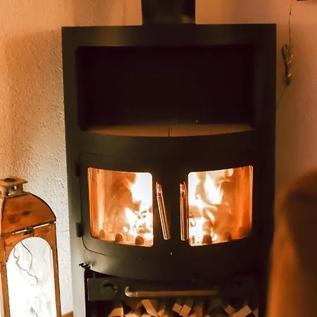 Le Joyau - Cosy Mountain Hideaway For Up To 6 - Close To Shops, Restaurants And Lifts Chalet Nendaz